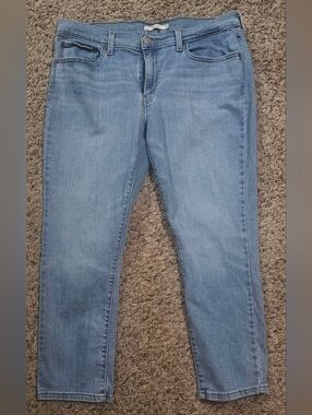 Levi Strauss Light Wash Straight Leg Boyfriend Jeans